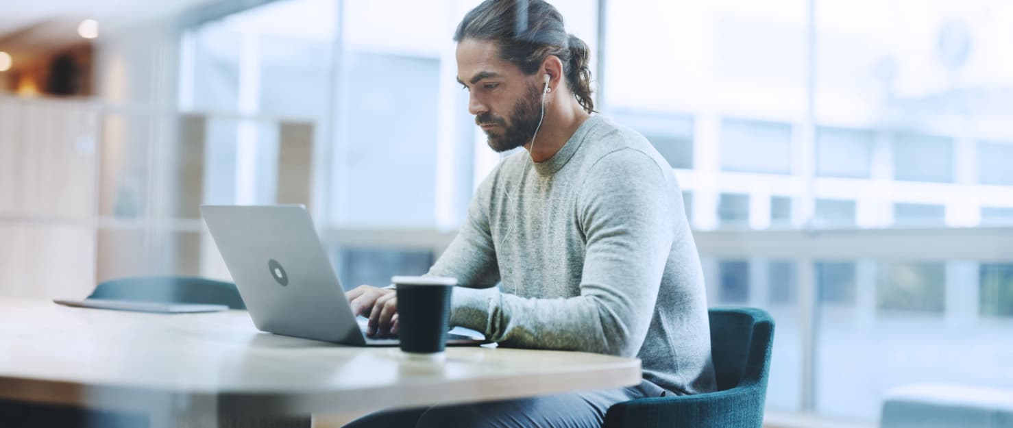 Entrepreneur Business Man Working with Technology